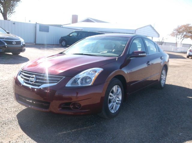 2012 Nissan Altima SLT Quad Cab 2WD