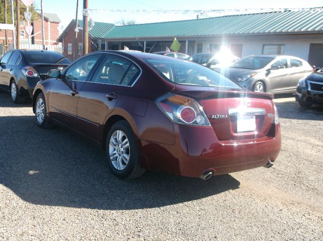 2012 Nissan Altima SLT Quad Cab 2WD