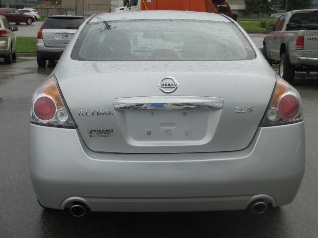 2012 Nissan Altima Pickupslt Quad Cab SWB 4WD 4x4 Truck