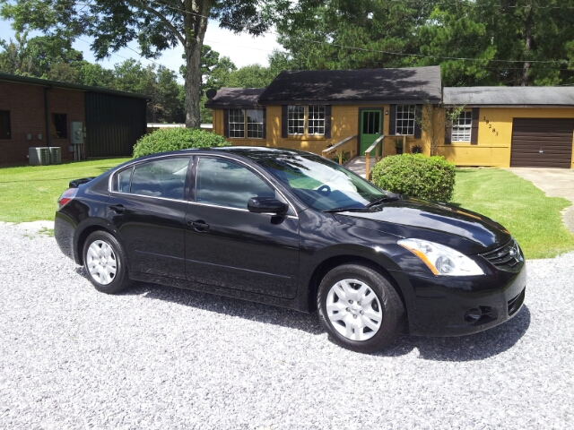 2012 Nissan Altima Pickupslt Quad Cab SWB 4WD 4x4 Truck