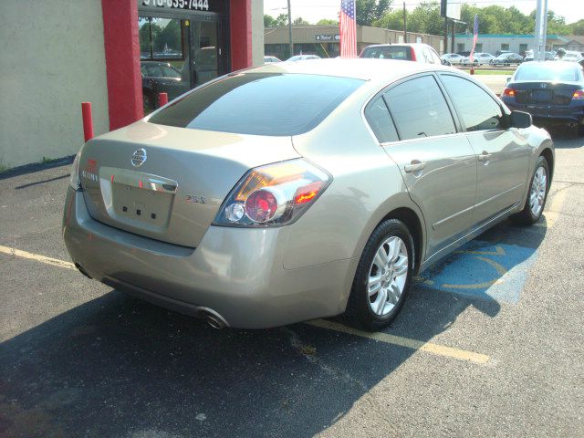 2012 Nissan Altima Pickupslt Quad Cab SWB 4WD 4x4 Truck