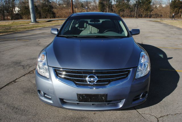 2012 Nissan Altima Pickupslt Quad Cab SWB 4WD 4x4 Truck