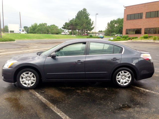 2012 Nissan Altima Pickupslt Quad Cab SWB 4WD 4x4 Truck