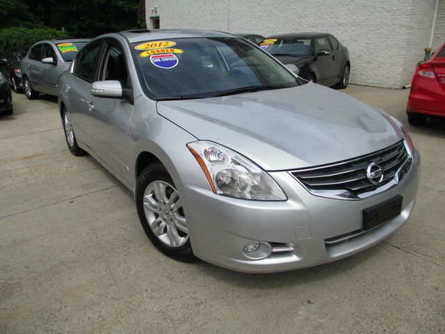 2012 Nissan Altima GS-R