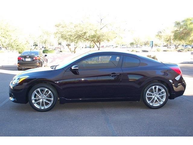 2012 Nissan Altima 4WD Reg Cab 133