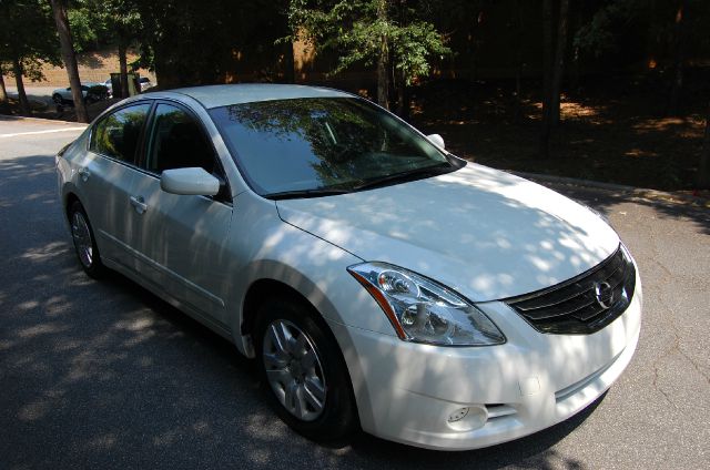 2012 Nissan Altima Pickupslt Quad Cab SWB 4WD 4x4 Truck