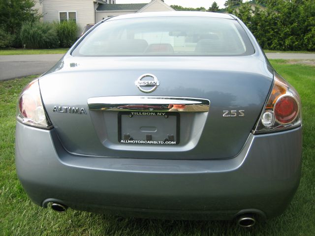 2012 Nissan Altima Pickupslt Quad Cab SWB 4WD 4x4 Truck