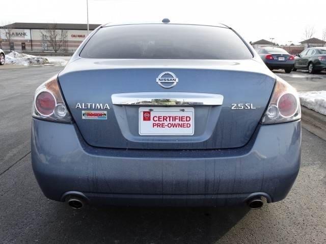 2012 Nissan Altima 4x4 Truck