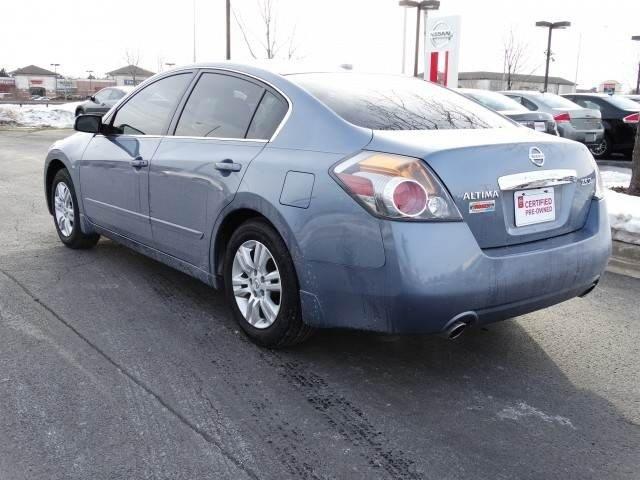 2012 Nissan Altima 4x4 Truck