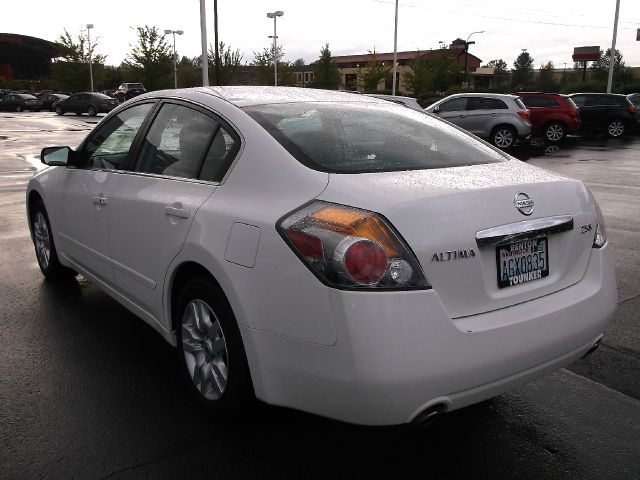 2012 Nissan Altima Pickupslt Quad Cab SWB 4WD 4x4 Truck