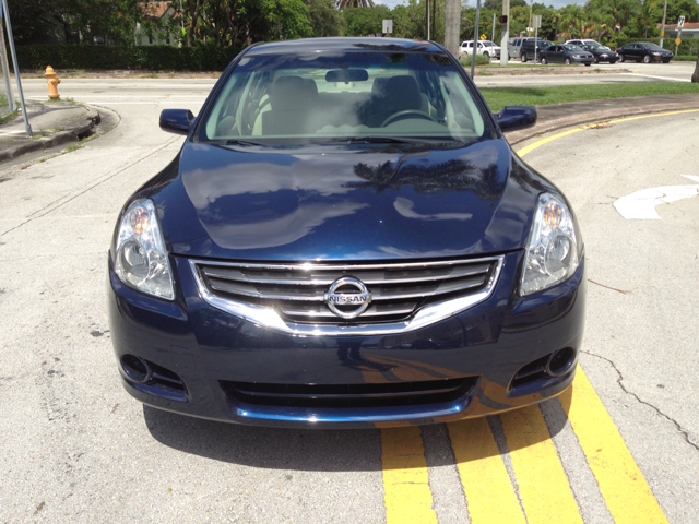 2012 Nissan Altima Pickupslt Quad Cab SWB 4WD 4x4 Truck