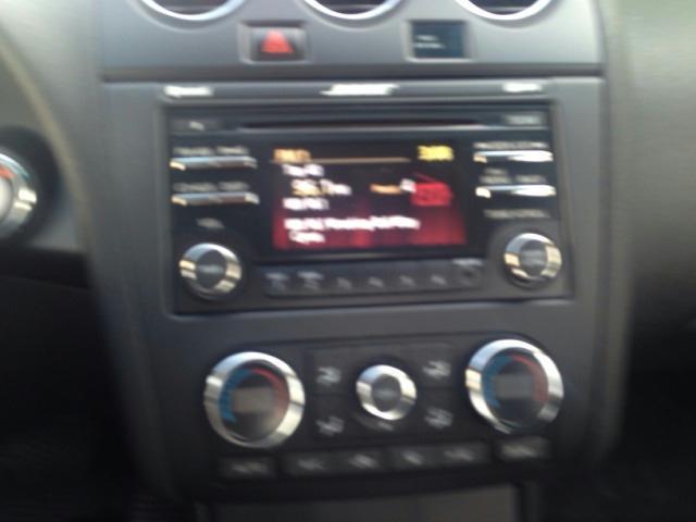 2012 Nissan Altima Quad-short-slt-6.7l Diesel-4wd-cd Player