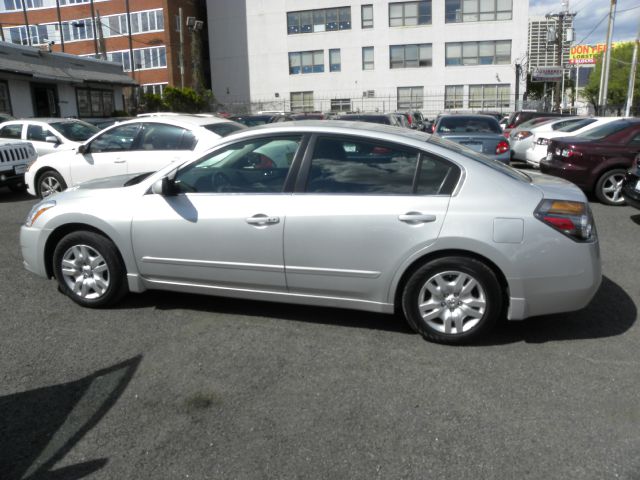 2012 Nissan Altima Pickupslt Quad Cab SWB 4WD 4x4 Truck