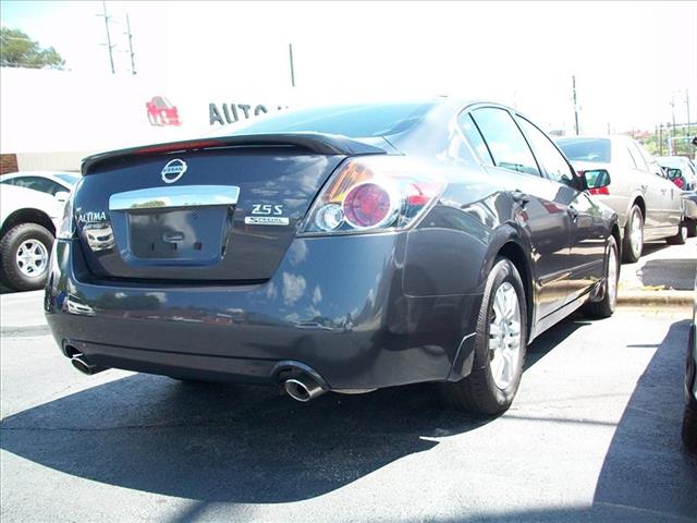 2012 Nissan Altima Front-wheel Drive LT W/2lt
