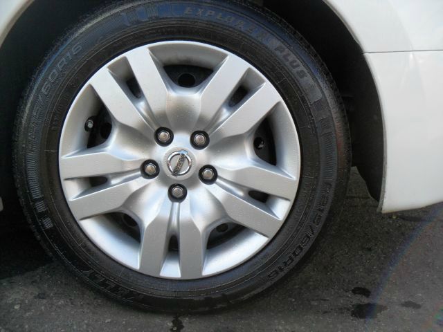 2012 Nissan Altima Pickupslt Quad Cab SWB 4WD 4x4 Truck