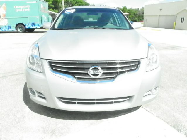 2012 Nissan Altima Pickupslt Quad Cab SWB 4WD 4x4 Truck
