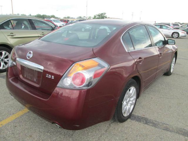 2012 Nissan Altima Pickupslt Quad Cab SWB 4WD 4x4 Truck