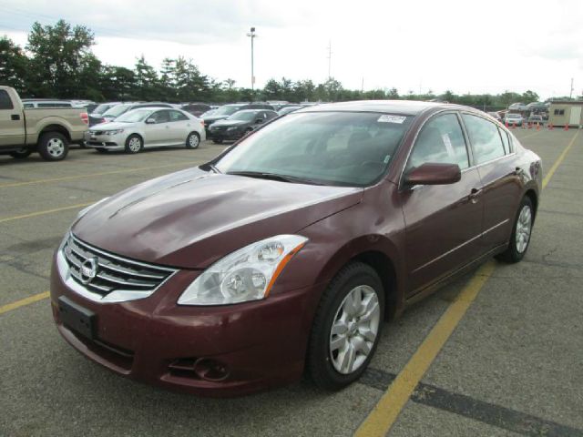 2012 Nissan Altima Pickupslt Quad Cab SWB 4WD 4x4 Truck