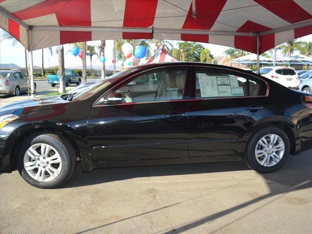 2012 Nissan Altima Unknown
