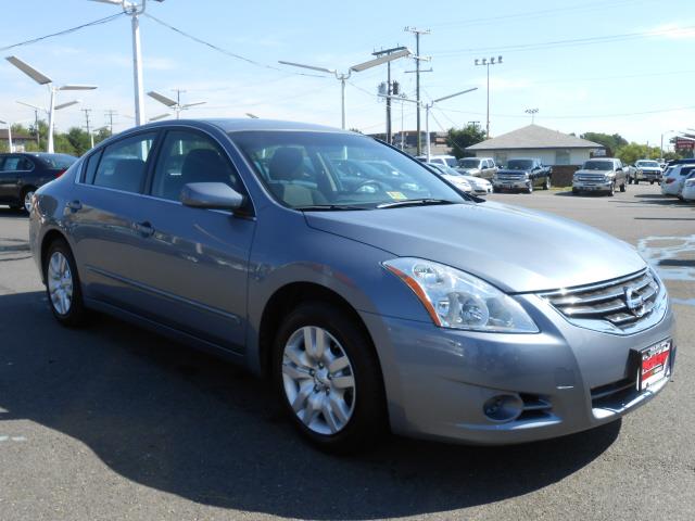 2012 Nissan Altima Pickupslt Quad Cab SWB 4WD 4x4 Truck