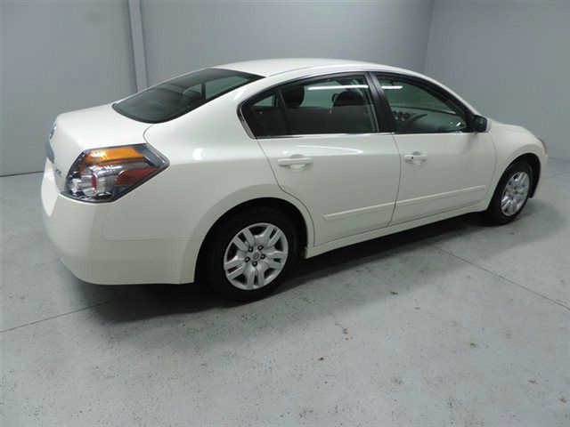 2012 Nissan Altima Pickupslt Quad Cab SWB 4WD 4x4 Truck