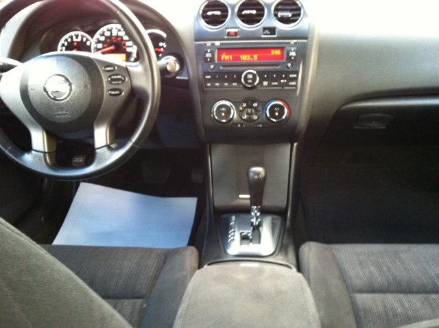 2012 Nissan Altima Pickupslt Quad Cab SWB 4WD 4x4 Truck