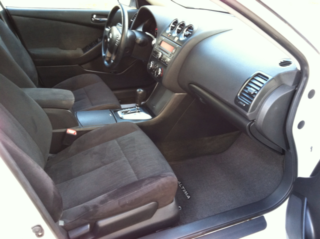 2012 Nissan Altima Pickupslt Quad Cab SWB 4WD 4x4 Truck