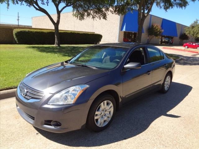 2012 Nissan Altima Unknown