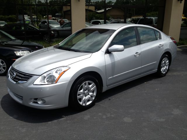 2012 Nissan Altima Pickupslt Quad Cab SWB 4WD 4x4 Truck