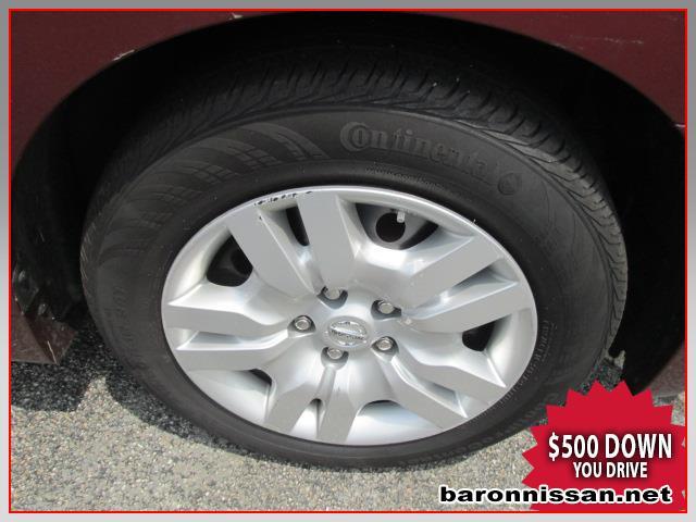 2012 Nissan Altima 4WD Crew Cab 140.5 Laramie