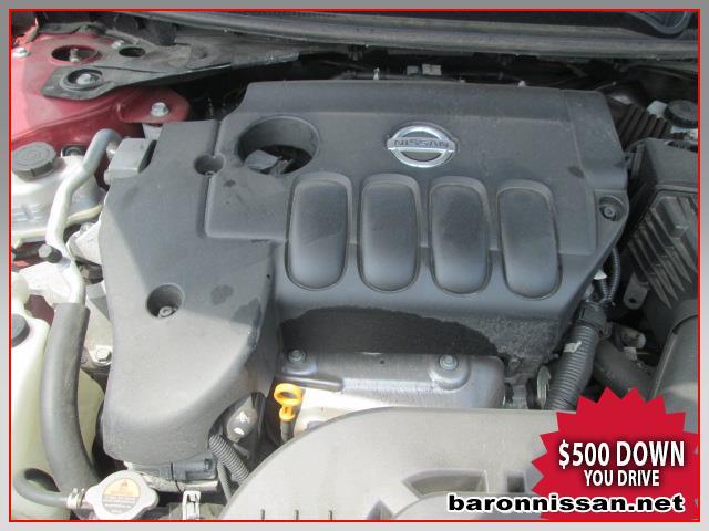 2012 Nissan Altima 4WD Crew Cab 140.5 Laramie