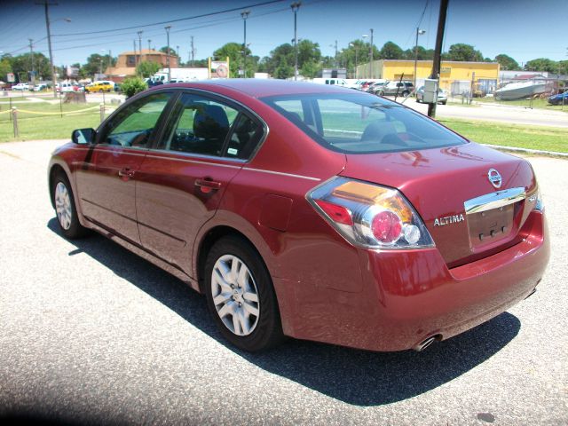2012 Nissan Altima Pickupslt Quad Cab SWB 4WD 4x4 Truck