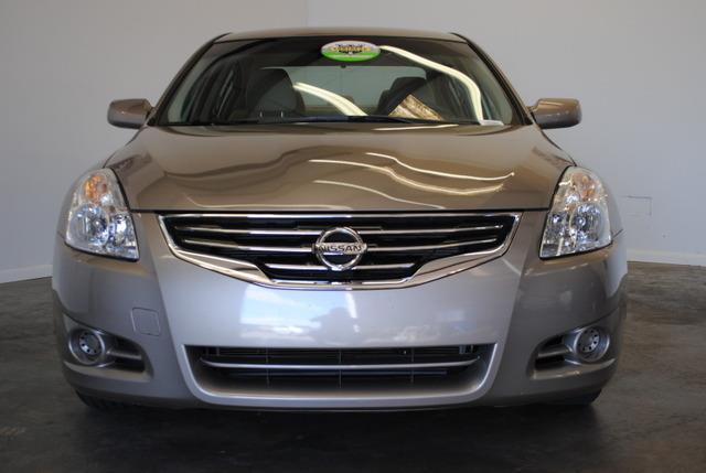 2012 Nissan Altima Pickupslt Quad Cab SWB 4WD 4x4 Truck