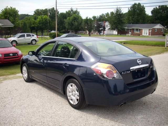 2012 Nissan Altima Pickupslt Quad Cab SWB 4WD 4x4 Truck