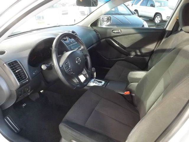 2012 Nissan Altima GS-R