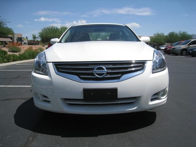 2012 Nissan Altima GS-R