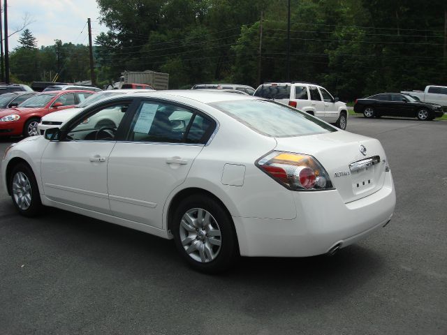 2012 Nissan Altima Pickupslt Quad Cab SWB 4WD 4x4 Truck