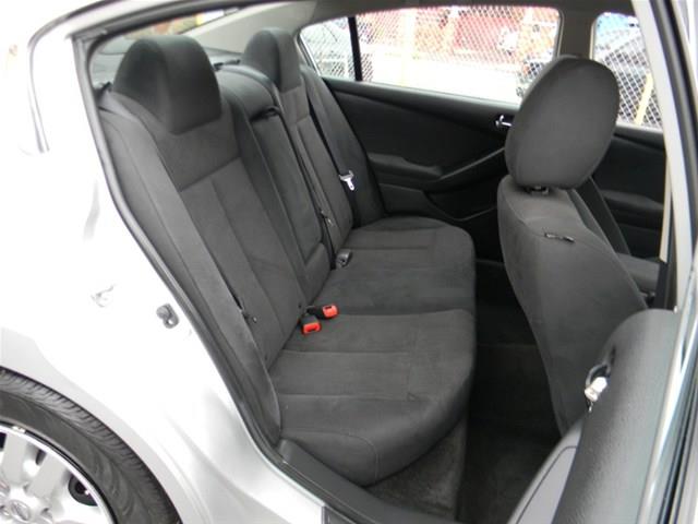 2012 Nissan Altima Unknown