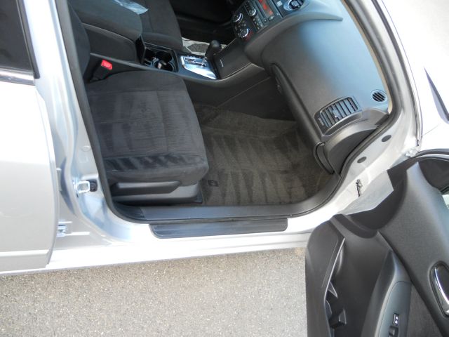 2012 Nissan Altima Pickupslt Quad Cab SWB 4WD 4x4 Truck