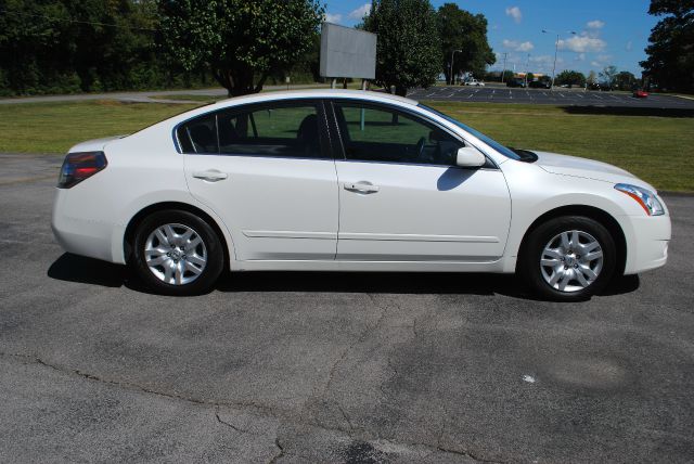 2012 Nissan Altima Pickupslt Quad Cab SWB 4WD 4x4 Truck