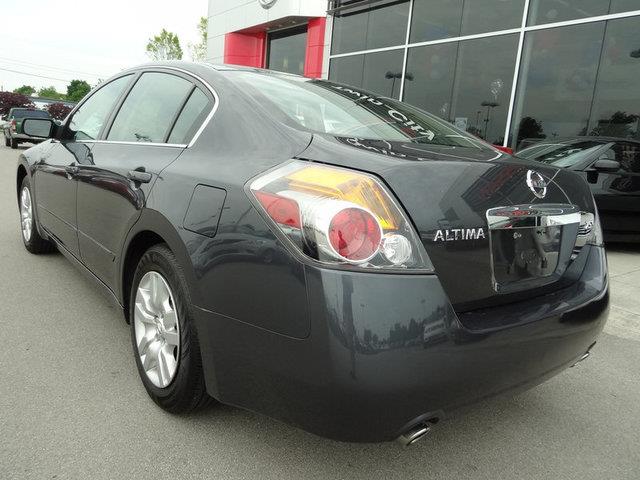 2012 Nissan Altima Mountaineer