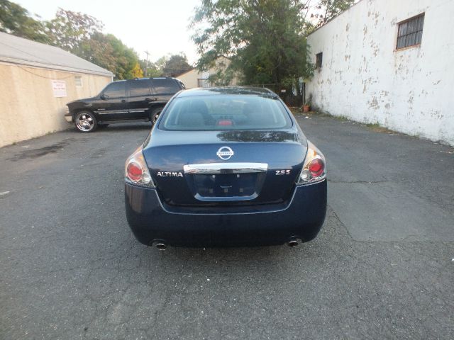 2012 Nissan Altima Pickupslt Quad Cab SWB 4WD 4x4 Truck