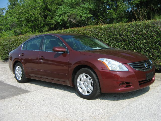 2012 Nissan Altima Pickupslt Quad Cab SWB 4WD 4x4 Truck