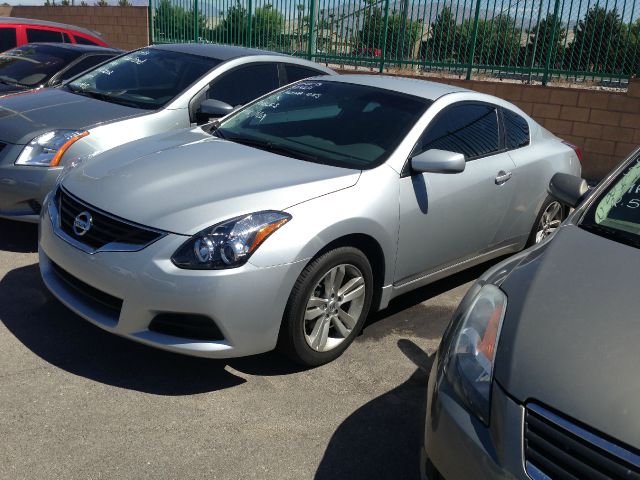 2012 Nissan Altima C/k1500 2WD Extended Cab