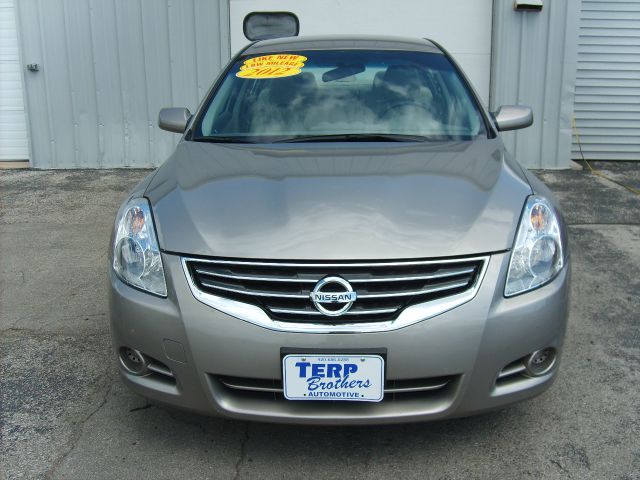2012 Nissan Altima Pickupslt Quad Cab SWB 4WD 4x4 Truck