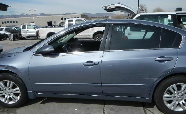 2012 Nissan Altima Pickupslt Quad Cab SWB 4WD 4x4 Truck