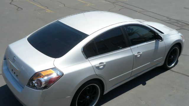 2012 Nissan Altima Pickupslt Quad Cab SWB 4WD 4x4 Truck