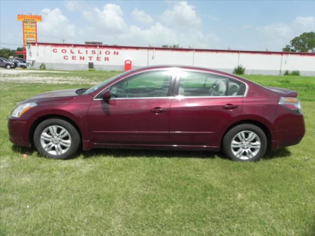 2012 Nissan Altima Pickupslt Quad Cab SWB 4WD 4x4 Truck