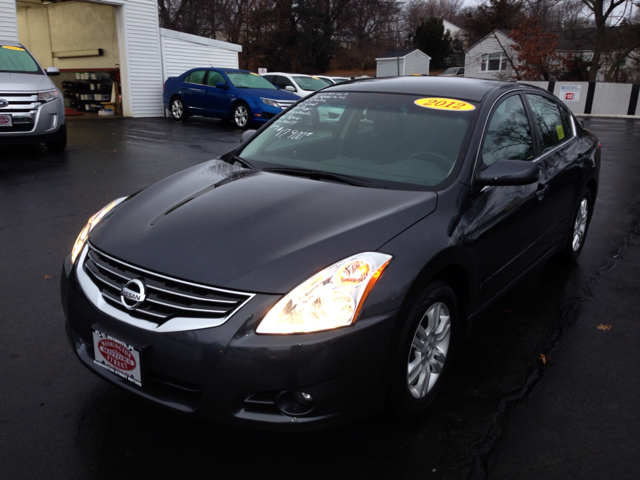 2012 Nissan Altima Pickupslt Quad Cab SWB 4WD 4x4 Truck