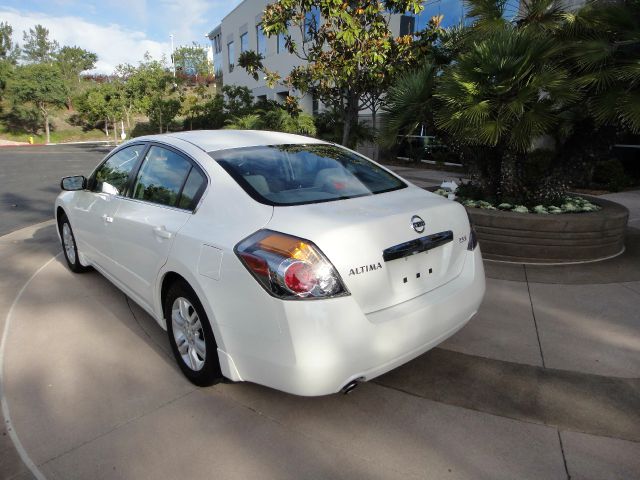 2012 Nissan Altima Pickupslt Quad Cab SWB 4WD 4x4 Truck